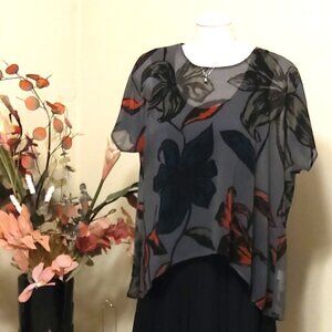 NWOT Kensie Women’s Summer Cap Sleeve Gray Floral Print Crop Pullover Top S